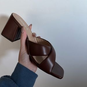 Brown heel